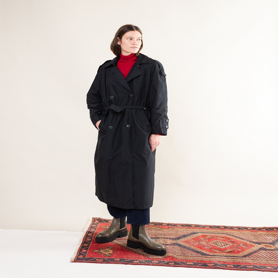 Vintage london fog trench coat: Timeless Elegance